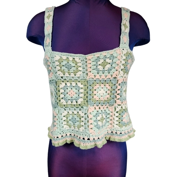 American Eagle Mint Green Pastel Crocheted Cropped Tank Top Size Medium O74 - Picture 1 of 8
